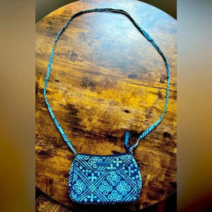 Vera Bradley | Womens Vivian crossbody​